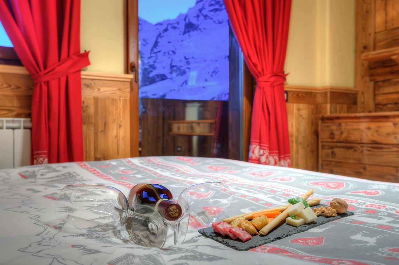 Hotel Meuble Mon Reve Breuil-Cervinia Bagian luar foto