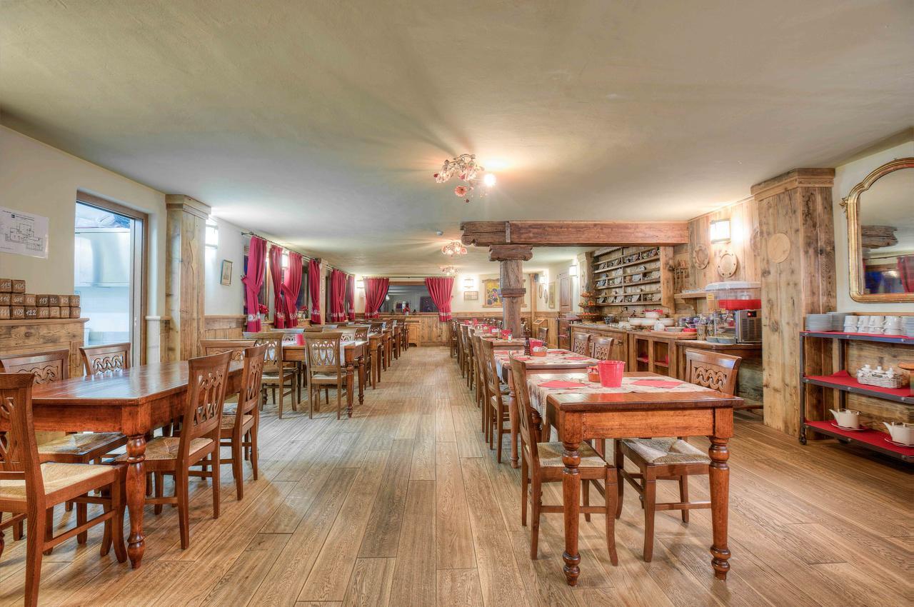 Hotel Meuble Mon Reve Breuil-Cervinia Bagian luar foto